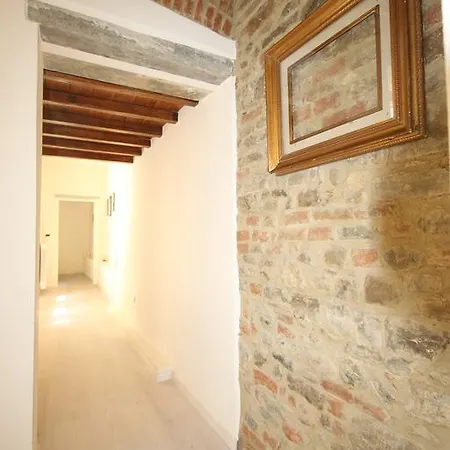 Bargello Πανσιόν